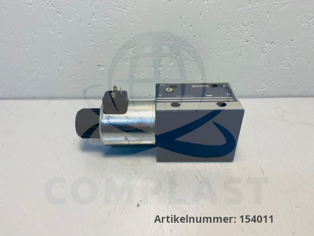 BOSCH / 0 810 001 933 / Wegeventil