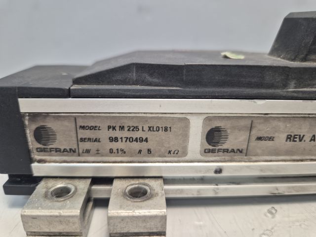 Gefran PK-M-225-L-XL0181 Wegaufnehmer