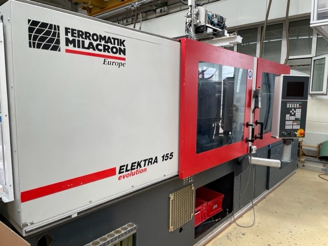 Ferromatik Milacron Elektra evolution EE155-450, 2004