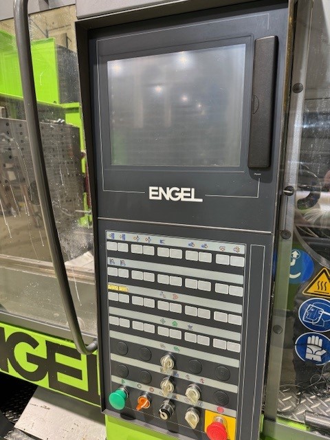 Engel VC 330/120 Tech + ERC23/1-F, 2007
