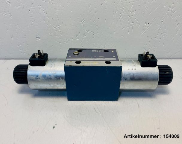 BOSCH / 0 810 001 845 / Wegeventil / 10007015 / 02011-6060