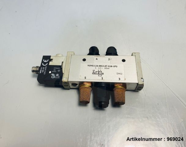 Festo / 599499 / Magnetventil / VUVG-L14-M52-AT-G18-1P3