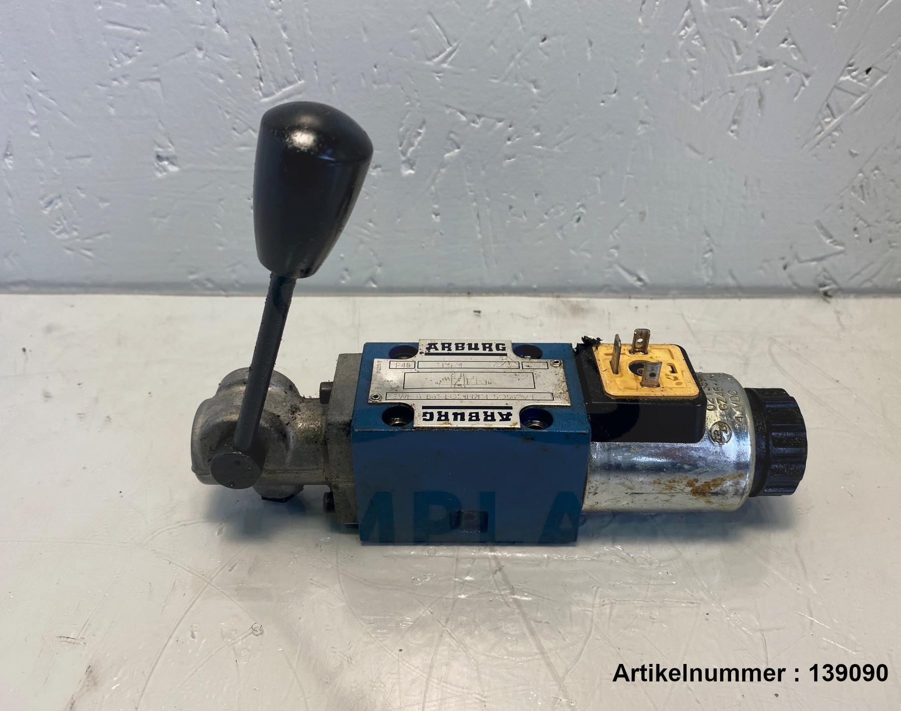 Arburg directional control valve NG6 / 141574 / R900546678 / 3WE6B61/EG24N9K4SO561=AR