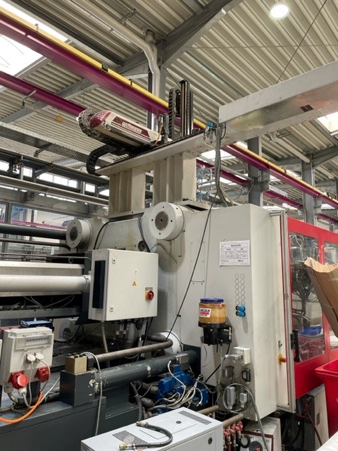 Ferromatik Milacron Maxima MM 800-4880, 2007