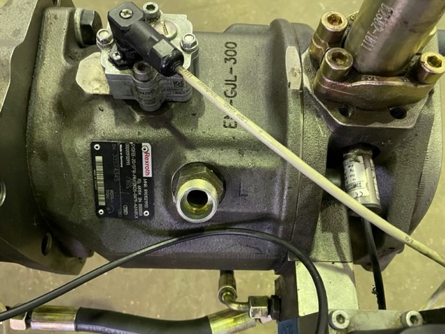 Engel 3-fach Pumpenkombi + Motor 75kW AKP140_AKP140_AKP71 / 0403-620-10-10-160 Engel 3-fach Pumpenkombi + Motor 75kW AKP140_AKP140_AKP71 / 0403-620-10-10-160