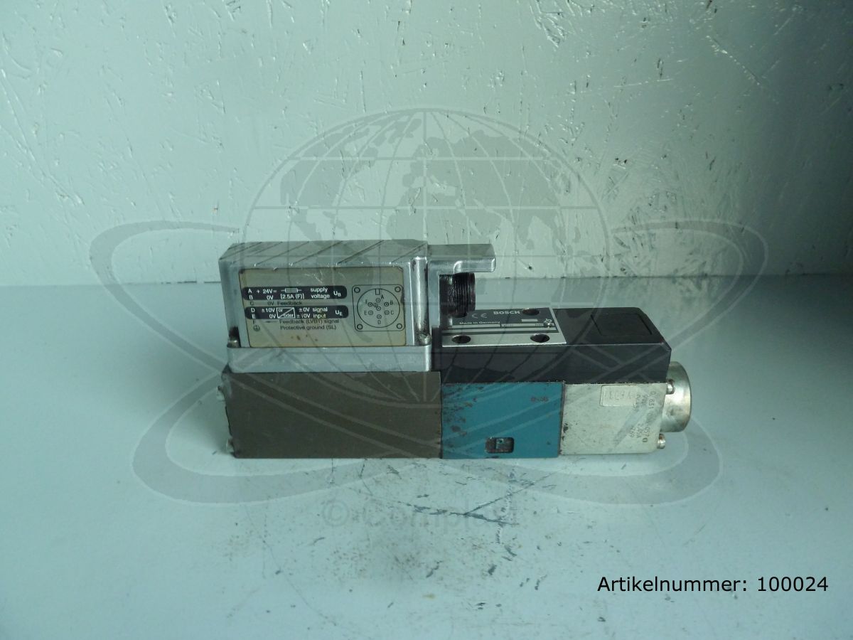 BOSCH / 0 811 404 143 / Proportional Wegeventil WV 4/3 NG6 mit integr. Elektr. / 10075743