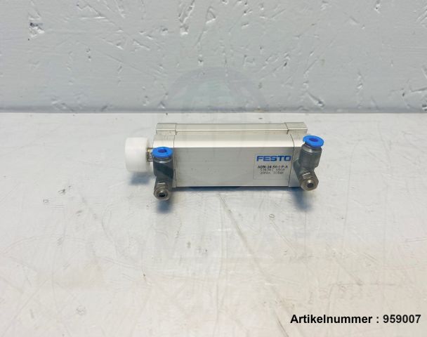 Festo Kompaktzylinder ADN-16-50-I-P-A / 536341
