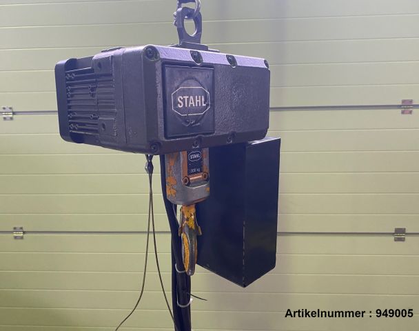 Steel 300 kg chain hoist  T 202 - 8 / 2.0 2/1