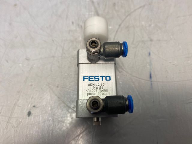 Festo ADN-12-10-I-P-A-S2 / Kompaktzylinder / 536203