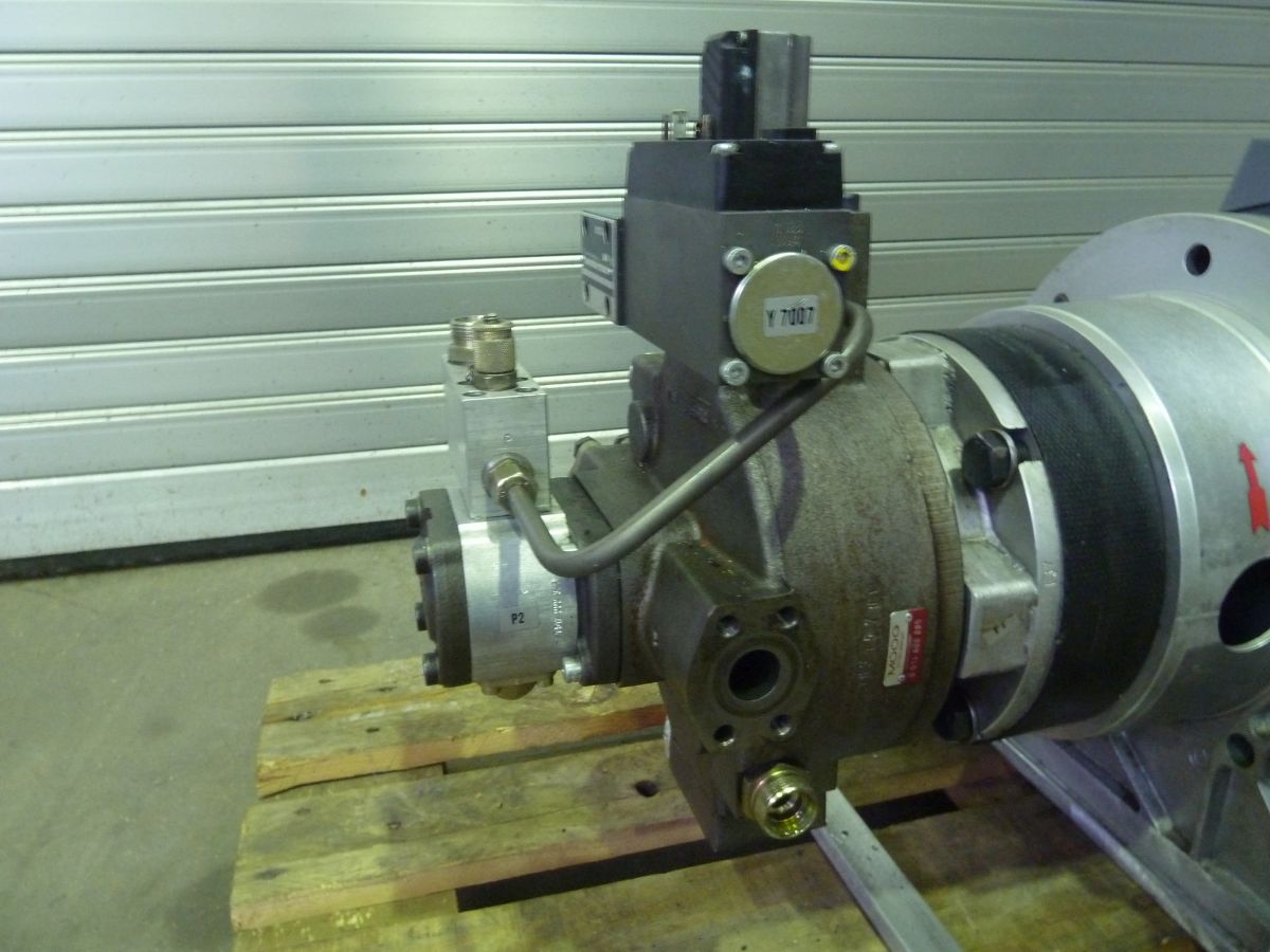 MOOG Hydraulikregelpumpe/Radialkolbenpumpe, VT5041-23/3-0D / 0 514 600 085