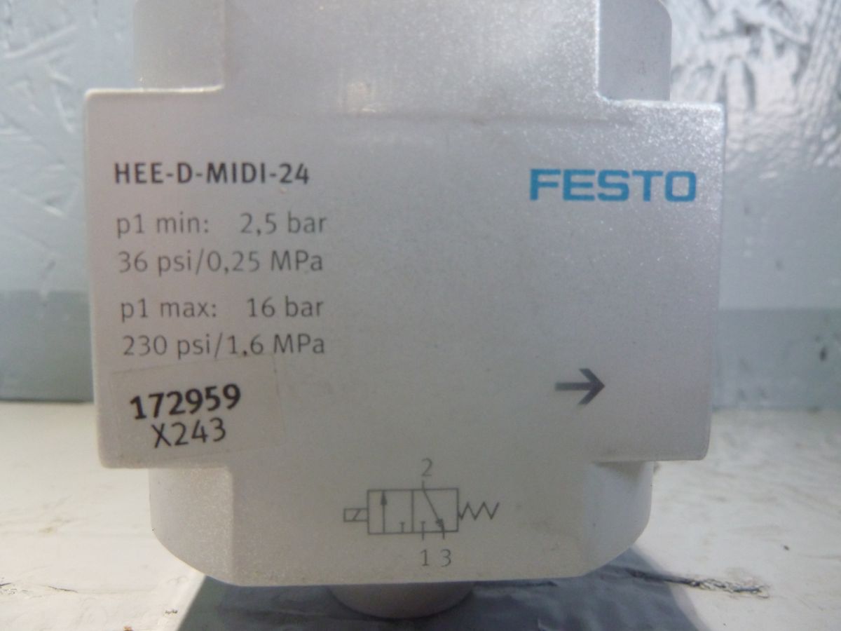 Festo Einschaltventil, HEE-D-MIDI-24 / 172959